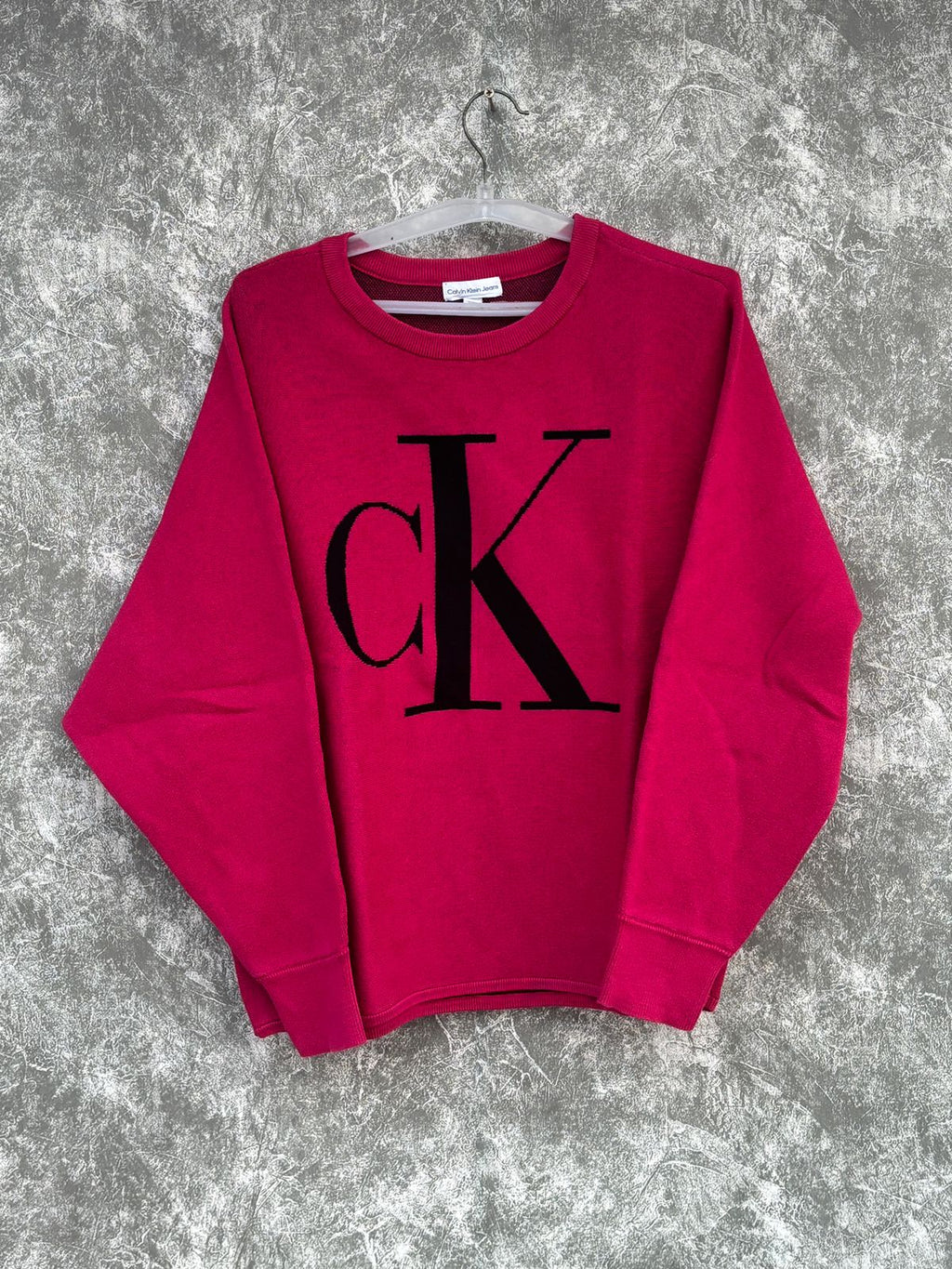 CALVIN KLEIN cute pink crewneck
